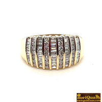 Gold Ring 5.10g 14kt, set on natural diamond 